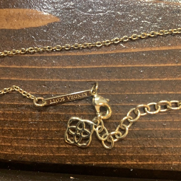 Kendra Scott Necklace - Picture 3 of 3